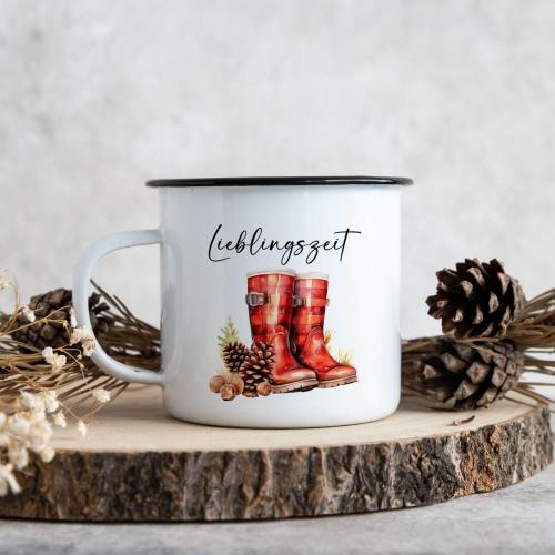 Emaille Tasse mit herbstlichen Design und Schriftzug Lieblingszeit, Füllmenge: ca. 300 ml, mit schwarzem Rand, Beispiel