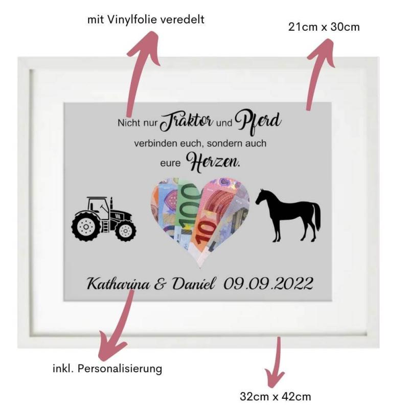 Geldgeschenk zur Hochzeit, Traktor und Pferd mit Personalisierung, originelle Geld Geschenkverpackung für eine Hochzeit mit Personalisierung, Größe: ca. 32cm x 42cm, Besonderheiten