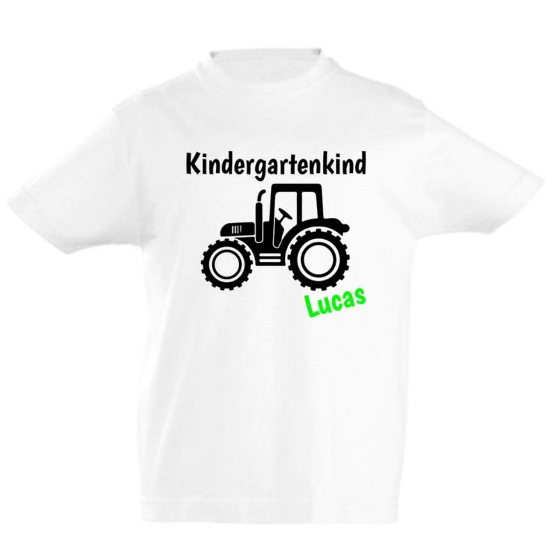 T-Shirt Kindergartenkind mit Traktor und Name, 100% Baumwolle, Schriftfarbe: grün