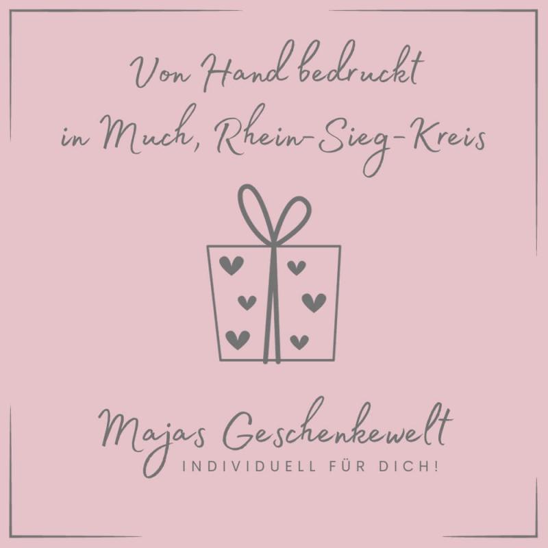 2 weiße Tasse mit Aufdruck King und Queen, inkl. Personalisierung, Füllmenge: je ca. 330 ml, spülmaschinengeeignet, handbedruckt