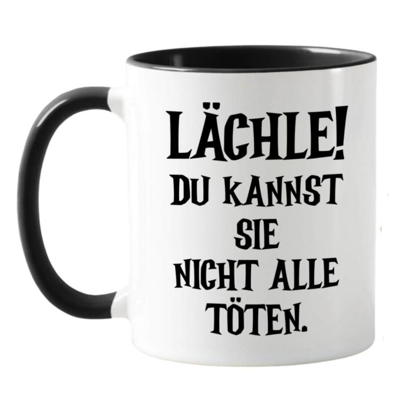 Zweifarbige Tasse zu Halloween, Sensenmann und Spruch: Lächle! Du kannst sie nicht alle töten, beidseitig bedruckt, schwarz-weiß glänzend, Füllmenge: ca. 330 ml, Spülmaschinen- und Mikrowellengeeigent, Rückseite