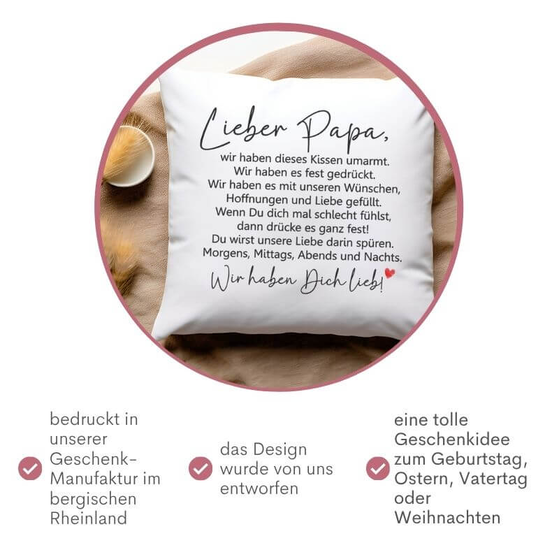 Kissen „Lieber Papa – Kissen umarmt“ in Wir-Form, präsentiert mit Textinfos zu Herstellung, Design und Geschenkidee.